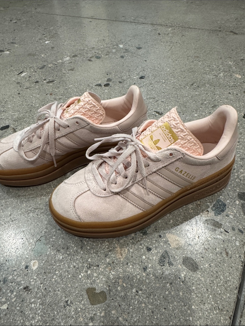 Adidas Gazelle Platform Women’s Sneakers in Light Pink with platform Sole